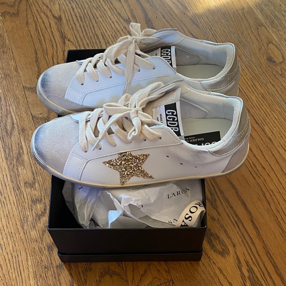 White and Gold Star Sneakers - Picture 1 of 4